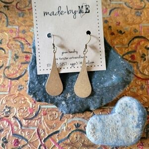 Made By Me Brass Teardrop Shape Earrings NWT